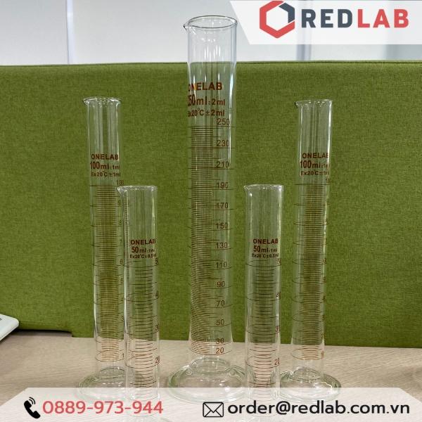 Ống đong thủy tinh 50ml đáy tròn, vạch nâu