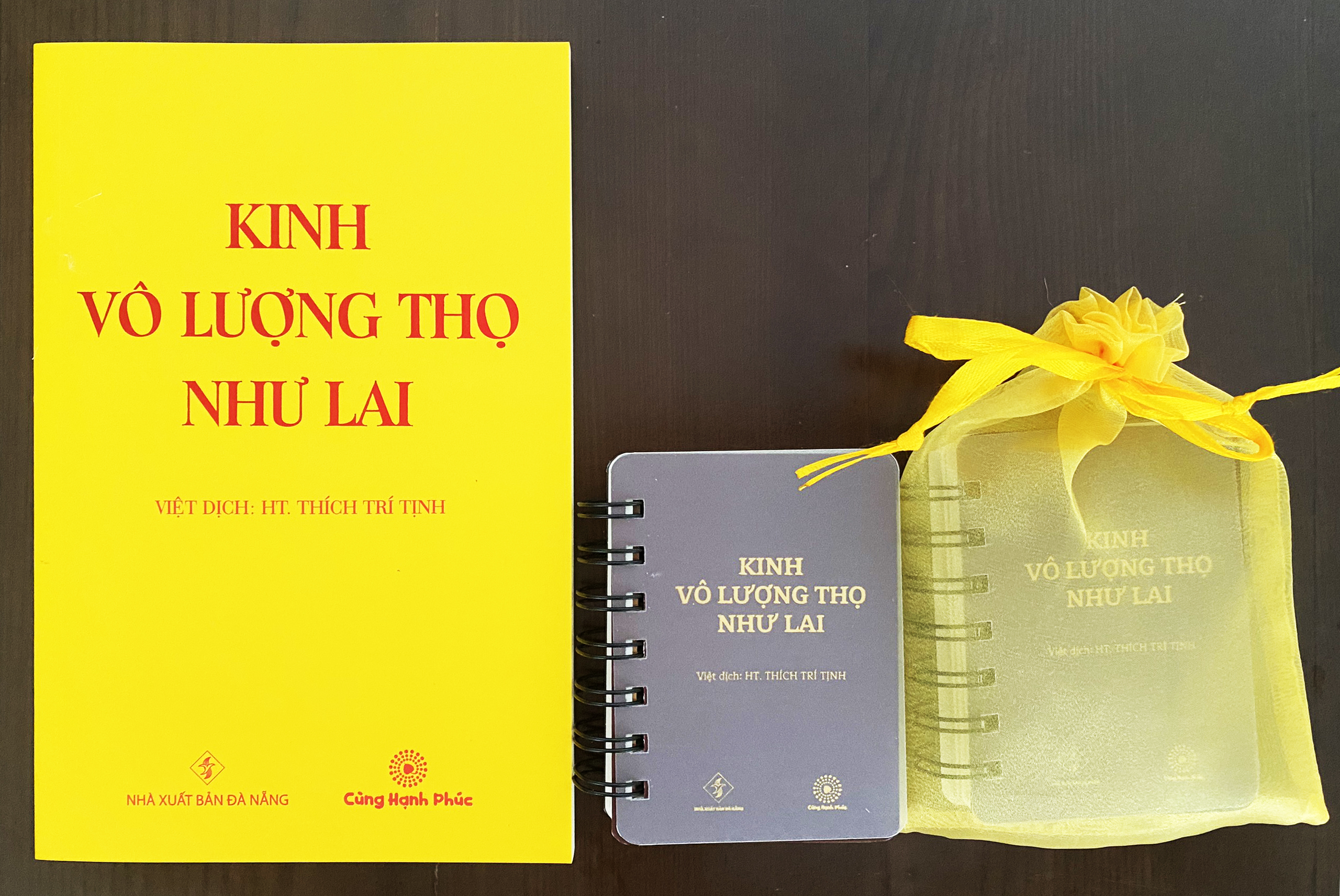 Kinh Vô Lượng Thọ Như Lai (khổ mini gáy lò xo) - Việt dịch: Hòa thượng Thích Trí Tịnh