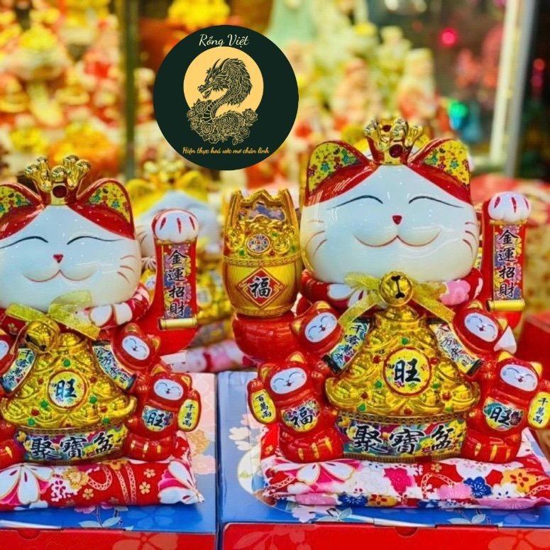 Mèo thần tài đỏ vàng phong thủy RỒNG VIỆT, chất liệu gốm sứ trang trí ban thần tài, phòng khách
