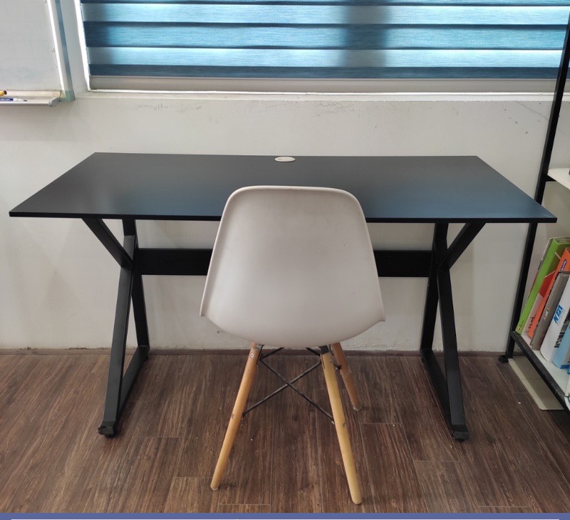 Bàn làm việc , bàn học CHỮ K tháo ráp tiện lợi