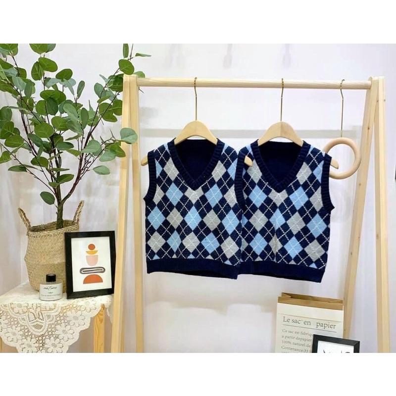Áo len gile croptop hình quả trám