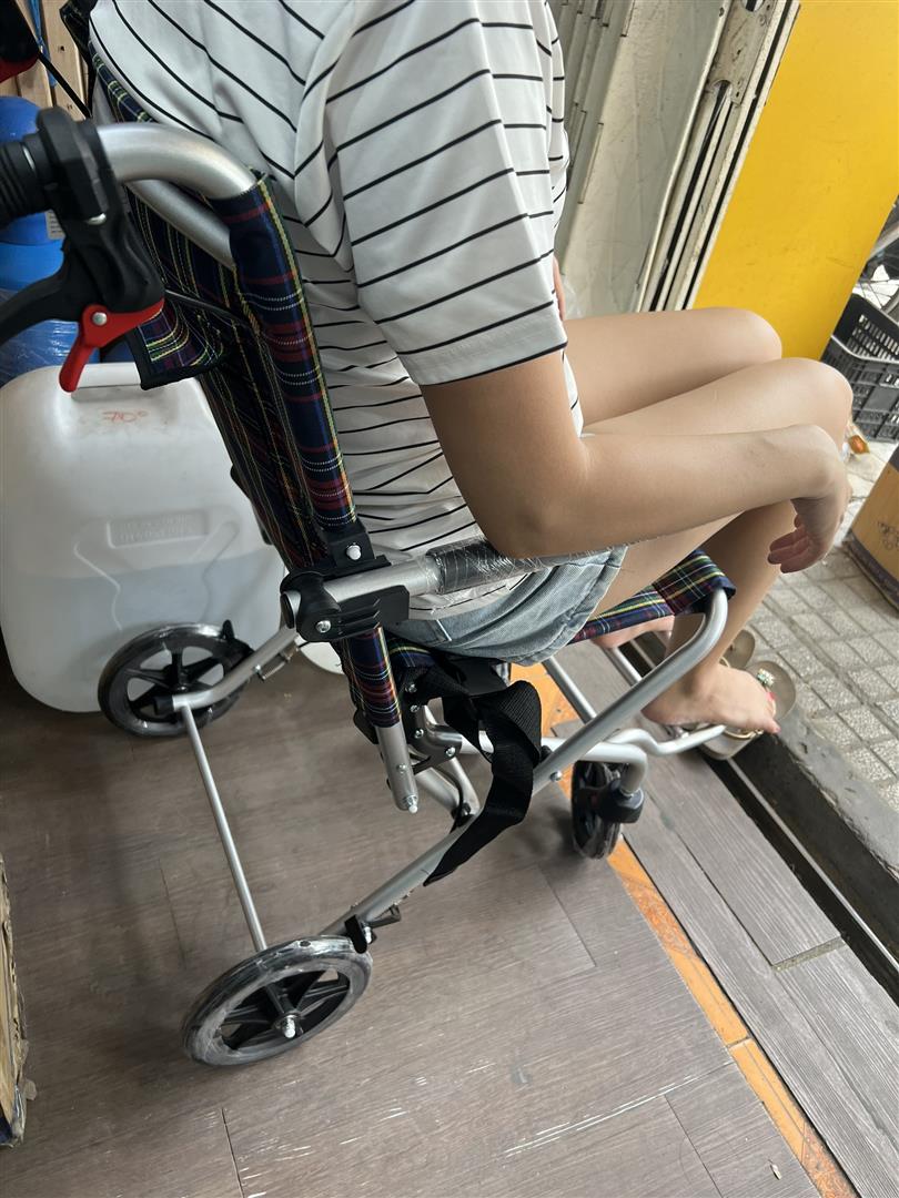 Xe Lăn Du Lịch Có Thể Gấp Gọn Lucass X-11 -VT0919