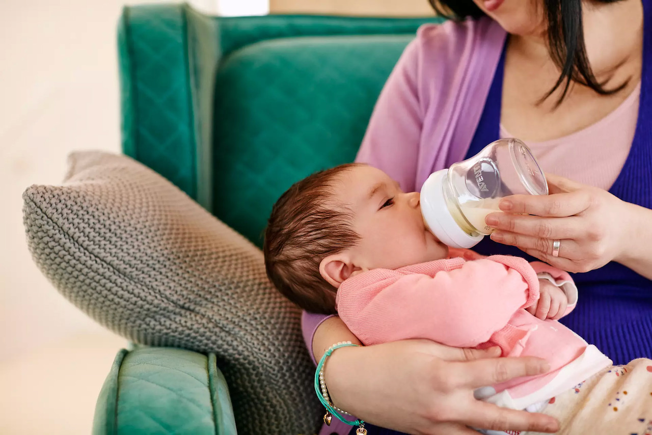 Bình sữa thuỷ tinh Philips AVENT 120ml - hộp đơn
