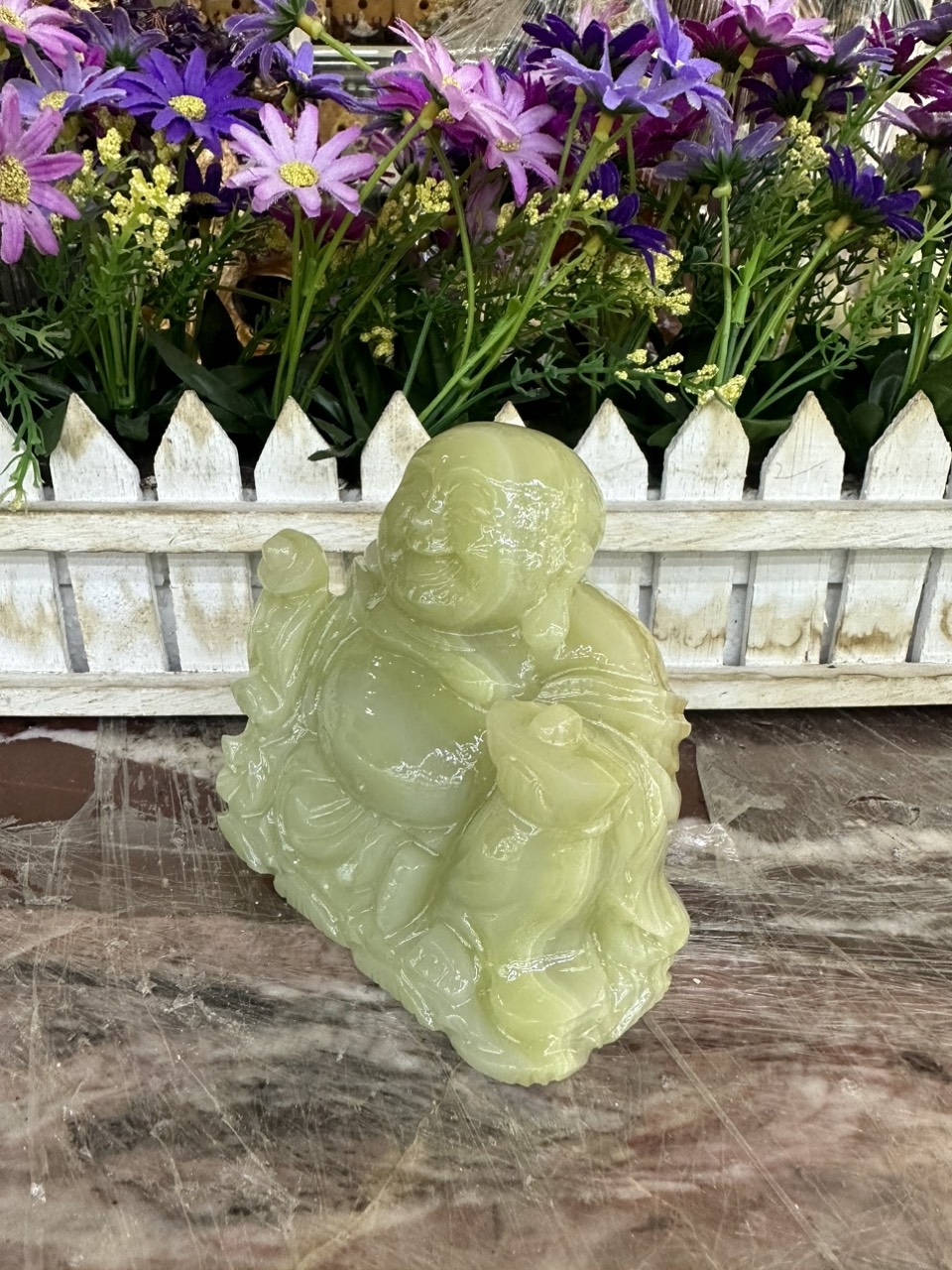 Tượng Phật Di Lặc ngồi cầm thỏi vàng phong thủy đá ngọc Onyx - Dài 10 cm