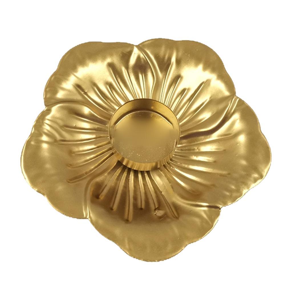 Nordic Candle Holder Candlestick Ornament for Pillar Candles Decorative A