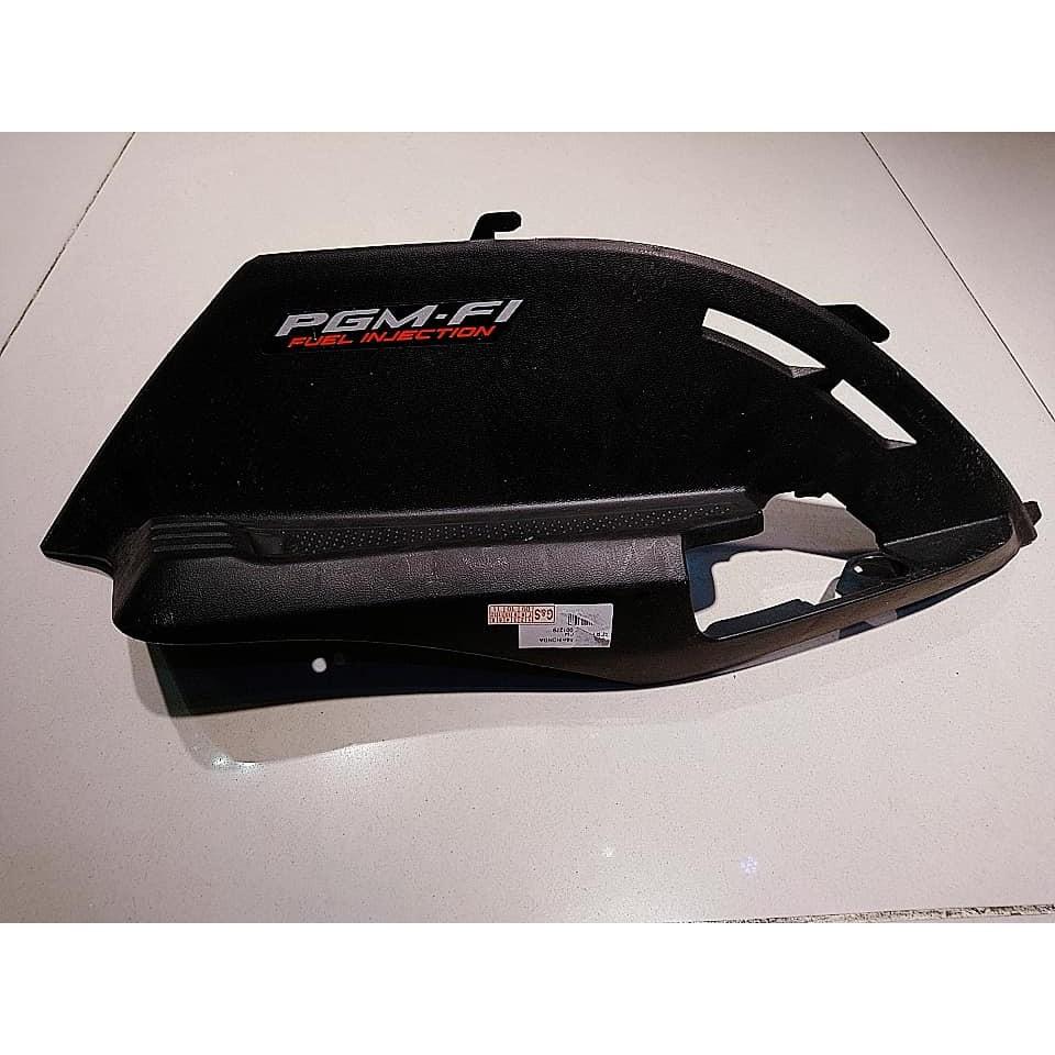 Ốp để chân SCR110 trái