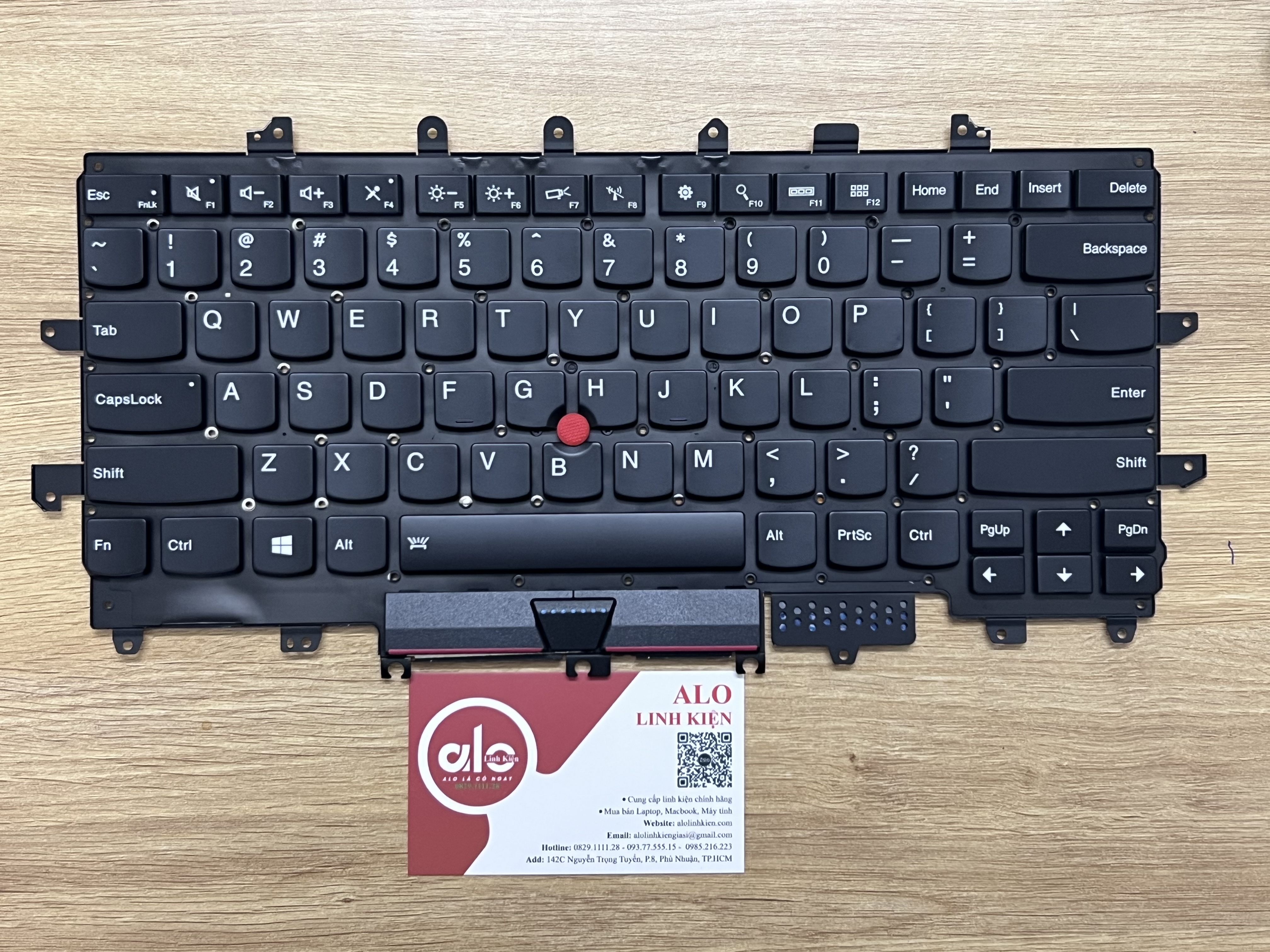 Bàn phím dành cho laptop Lenovo Thinkpad X1 Carbon Gen 4 có chuột giữa, có đèn - RVCBL-84US