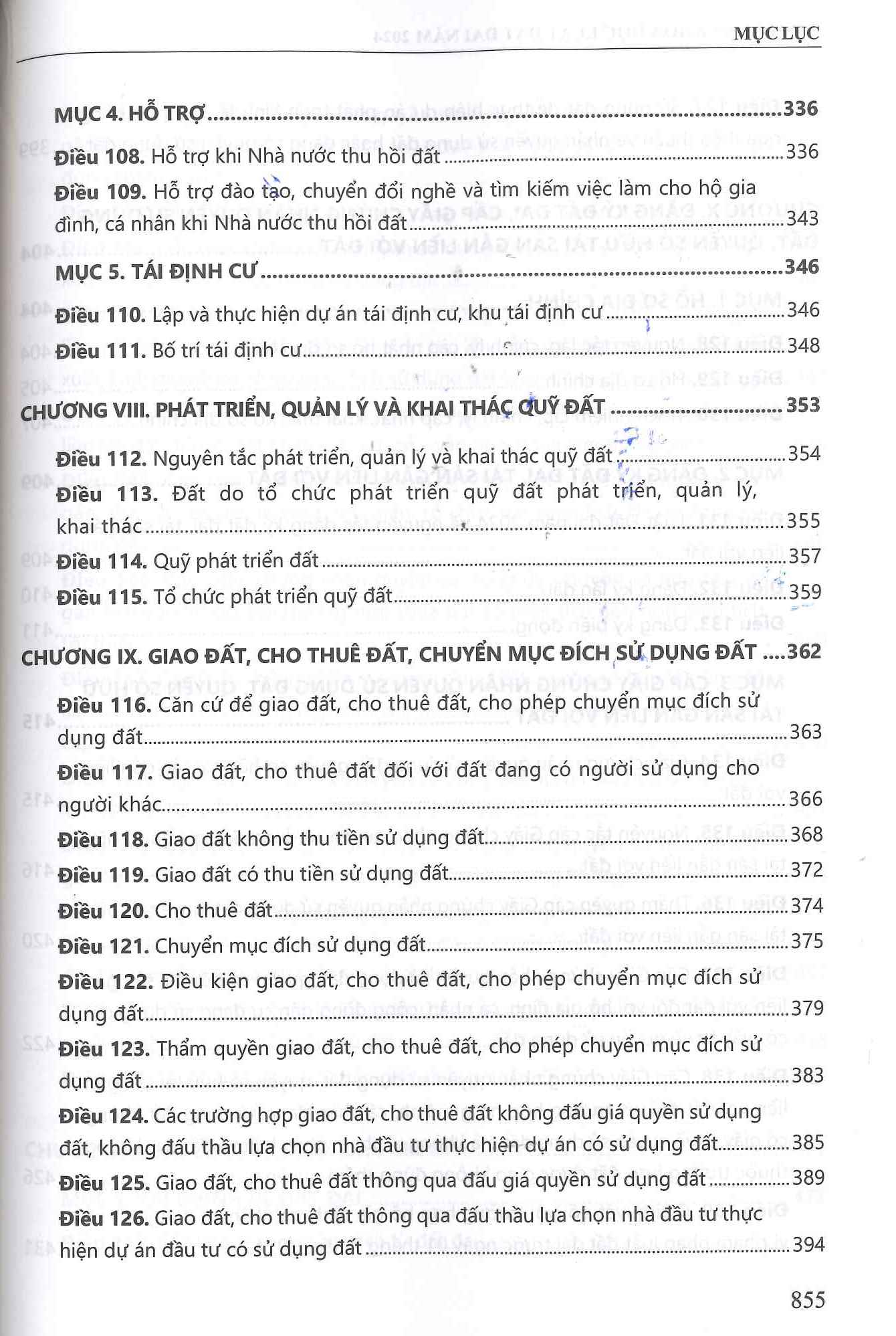 Bình Luận Khoa Học Luật Đất Đai Năm 2024 - TS. Trần Quang Huy chủ biên