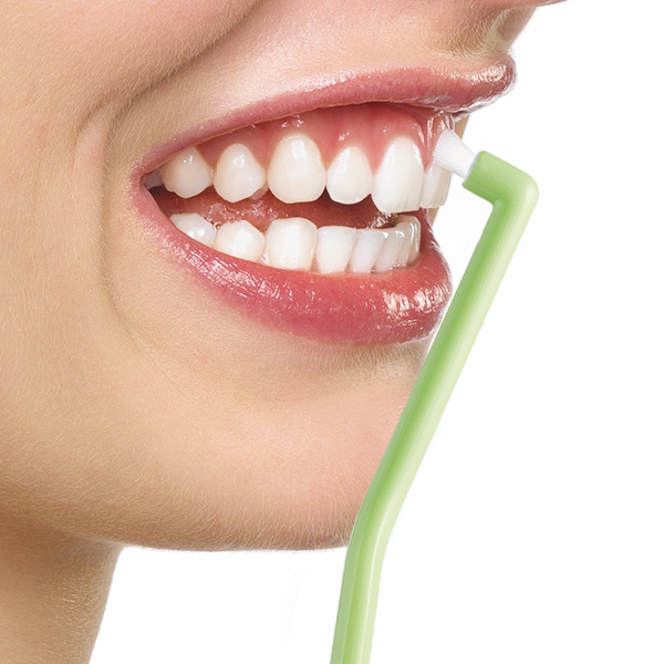 Bộ chăm sóc răng niềng Curaprox Ortho Kit