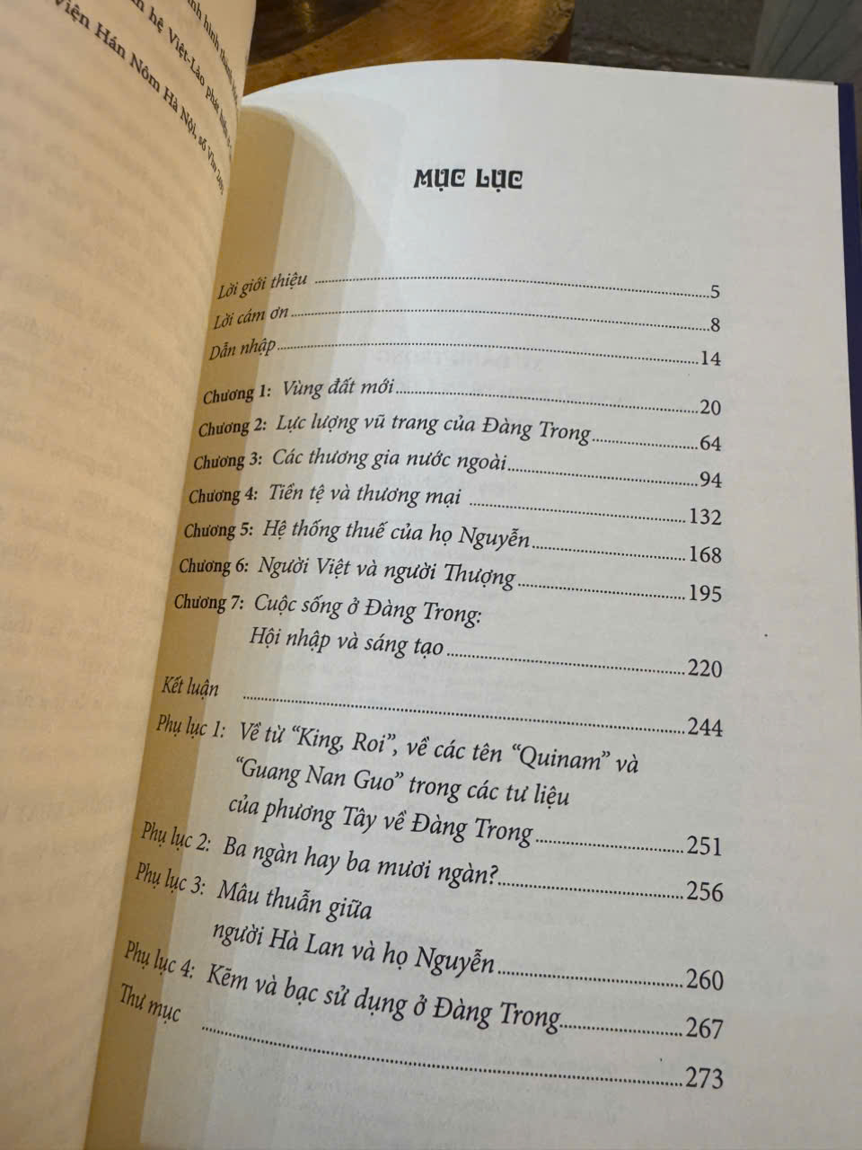 XỨ ĐÀNG TRONG - Lịch Sử Kinh Tế Xã Hội Việt Nam Thế Kỷ 17-18 - Li Tana - Nguyễn Nghị dịch - NXB Trẻ