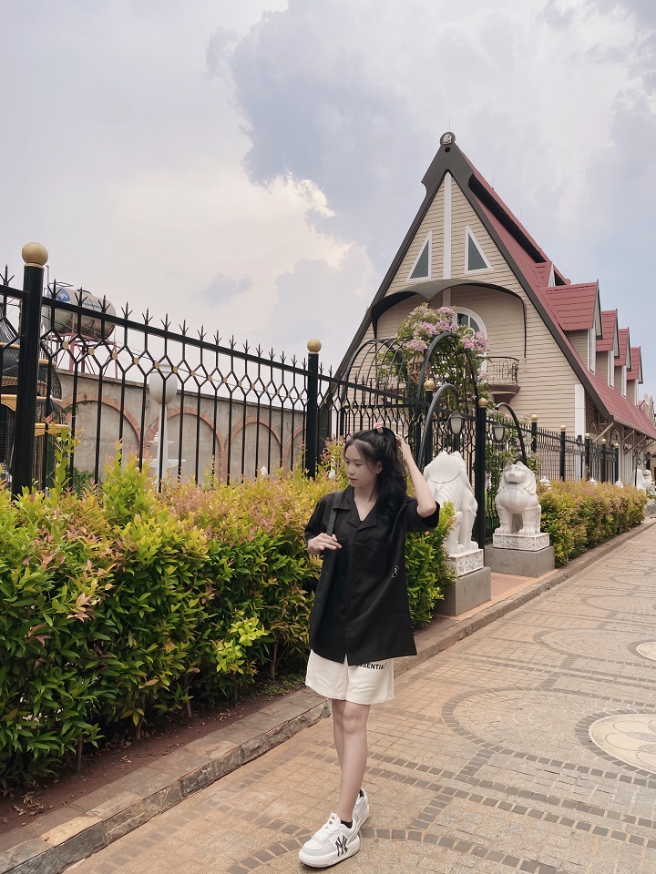 Áo sơ mi nam nữ tay lỡ , oversize chất vải kate lụa , logo thêu Hades form rộng unisex - Gin store