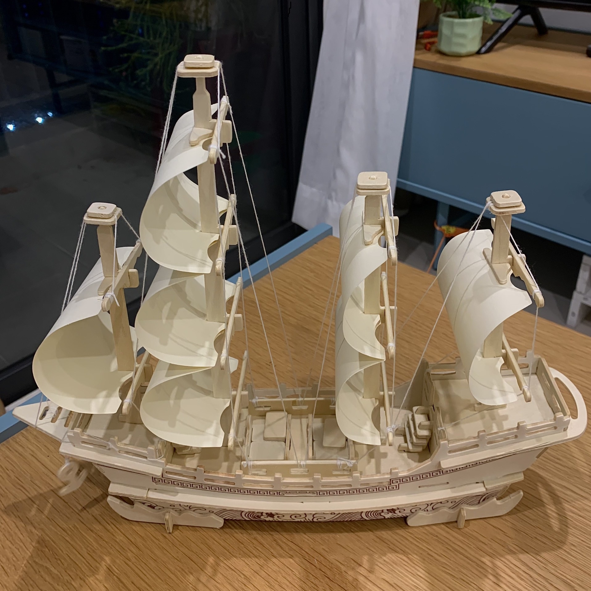 Đồ chơi lắp ráp gỗ 3D Mô hình Thuyền Thương Gia Merchant Ship