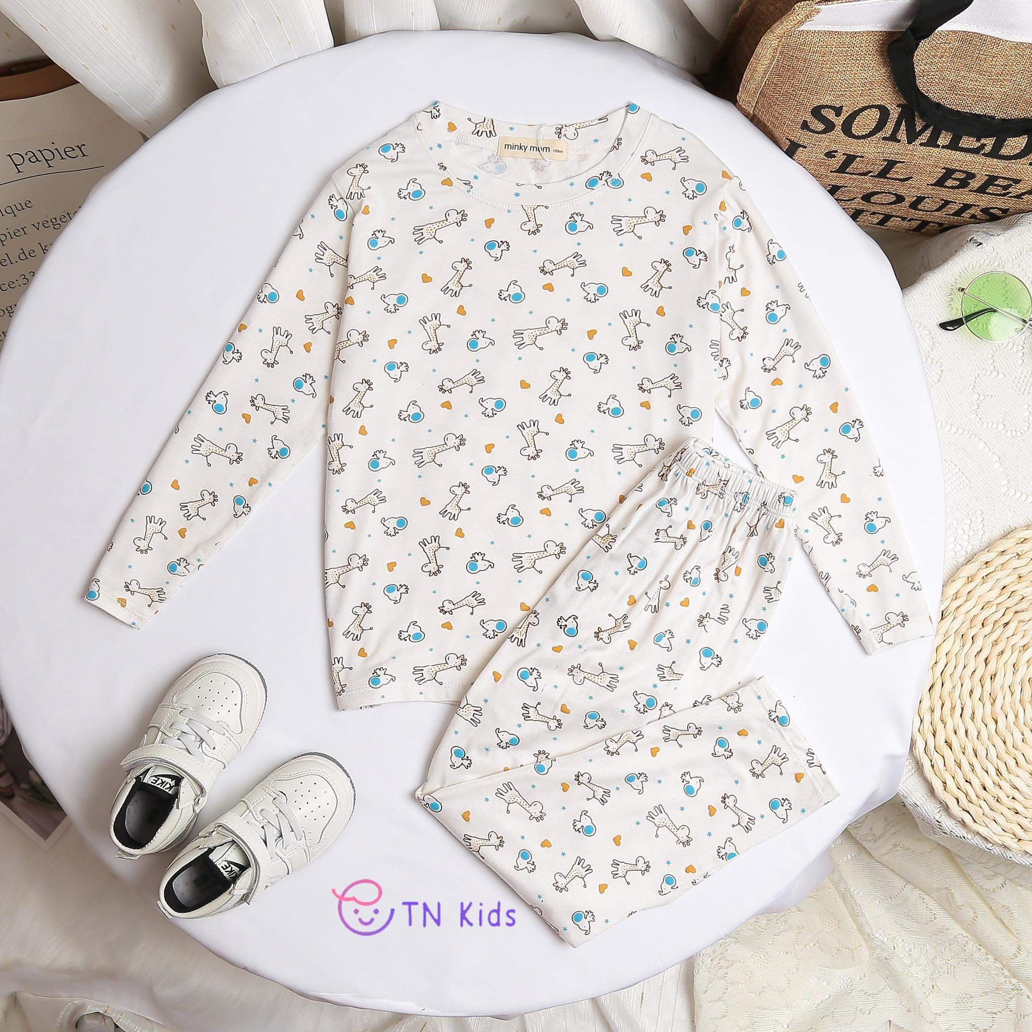 {MẪU MỚI} Bộ Dài tay Minky Mom Thun Lạnh mềm mịn mát in hình chuột Mickey cho bé trai, bé gái từ 17-32kg