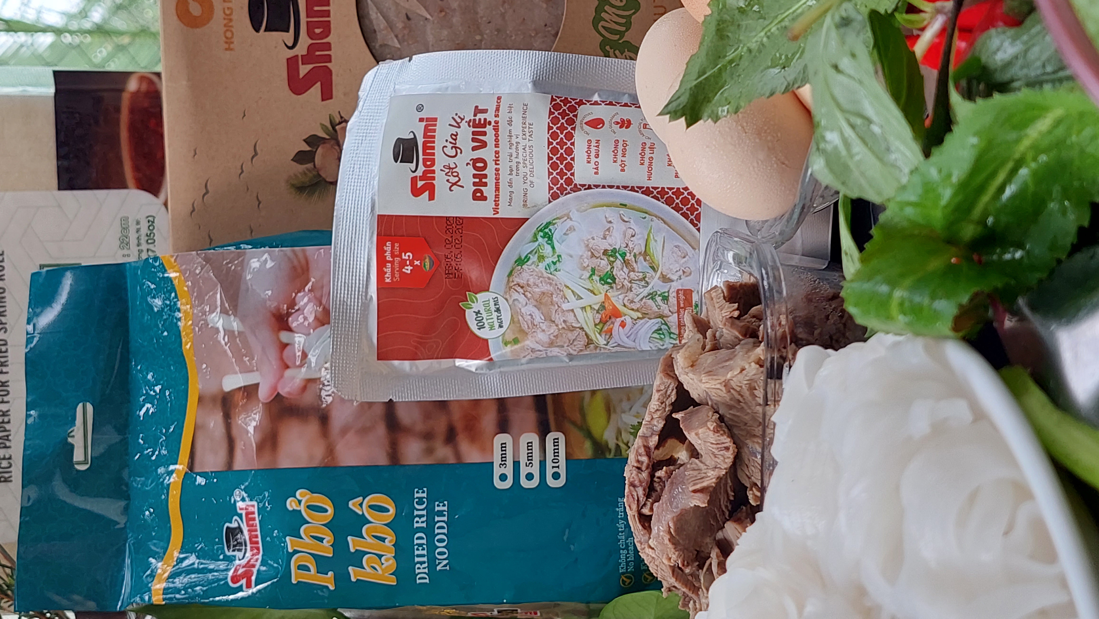 Thùng Phở khô Shammi túi 400g (phở khô Việt Nam hàng xuất khẩu)