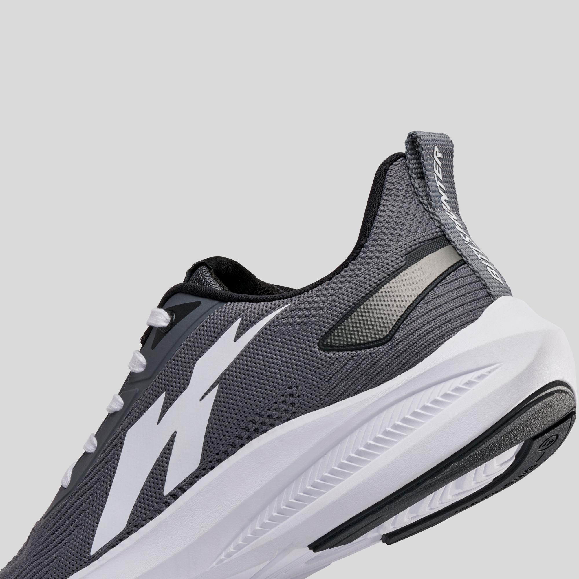 Giày Thể Thao Nam Biti's Hunter Core LiteFoam 3.0​ - Original Edition 2K24 HSM007801XAM (Xám)