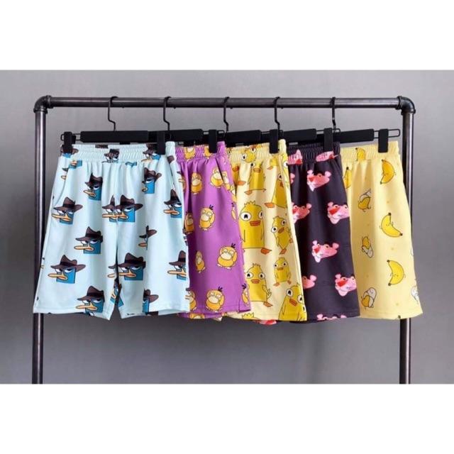 (40-65kg) Quần Short cartoon hình thú unisex nam/nữ chất thun cào. Quần short nam. Quần short nữ. Họa tiết: thú mỏ vịt tím - chó vàng - gà vàng -  shin cậu bé bút chì - máy game BMO xanh ngọc - thú mỏ vịt vàng - perry - vịt đen - thỏ tím - tororo xám - gấu koya xanh ngọc - tim trắng - bts đen - mèo tím - stitch trắng - vô diệm xanh - khủng long cam - ngựa pony hồng