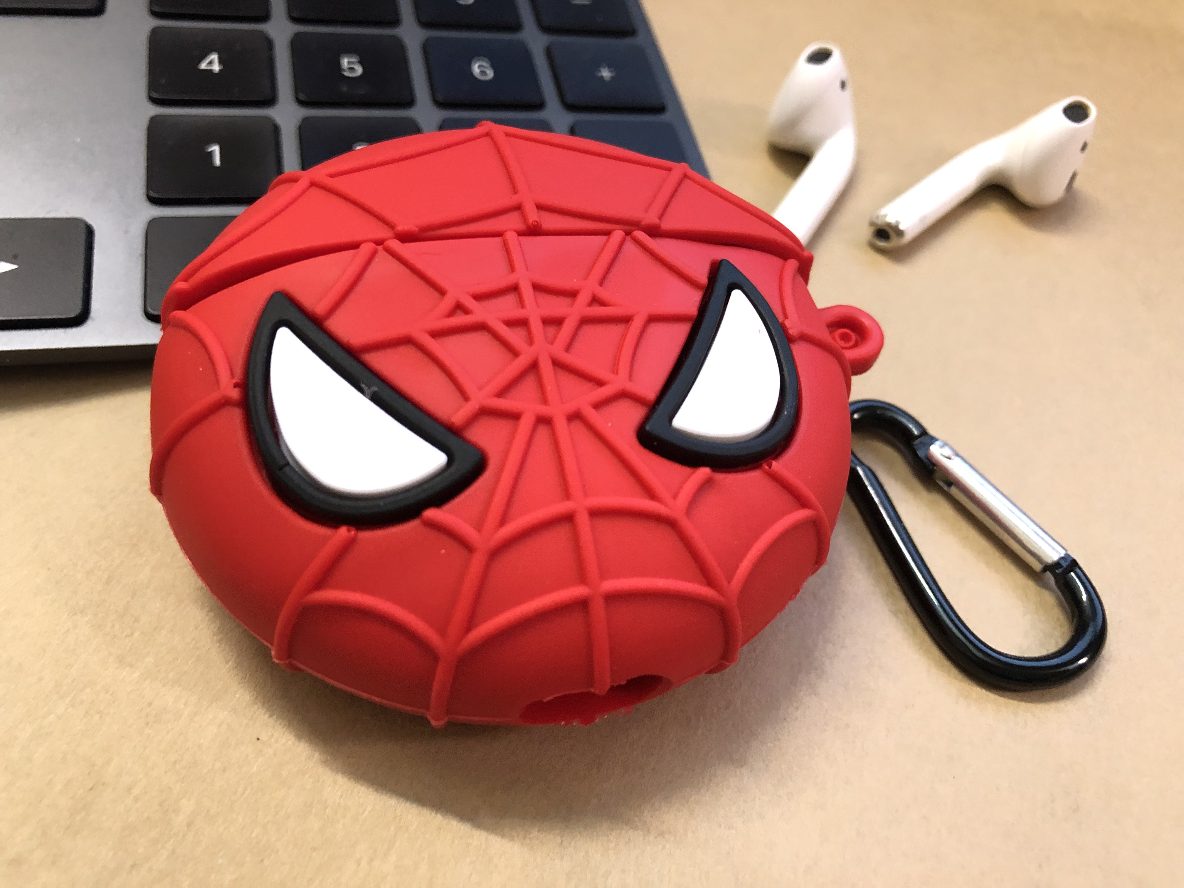 AIRPODS CASE BAO CASE SILICON VỎ ỐP SILICON BẢO VỆ CHO TAI NGHE AIRPODS 1, AIRPODS 2, AIRPODS PRO SIÊU ANH HÙNG AVENGERS HÌNH NGƯỜI NHỆN SPIDERMAN