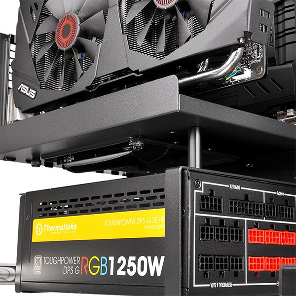 Vỏ máy tính - Case Thermaltake Core P3 Tempered Glass Curved Edition