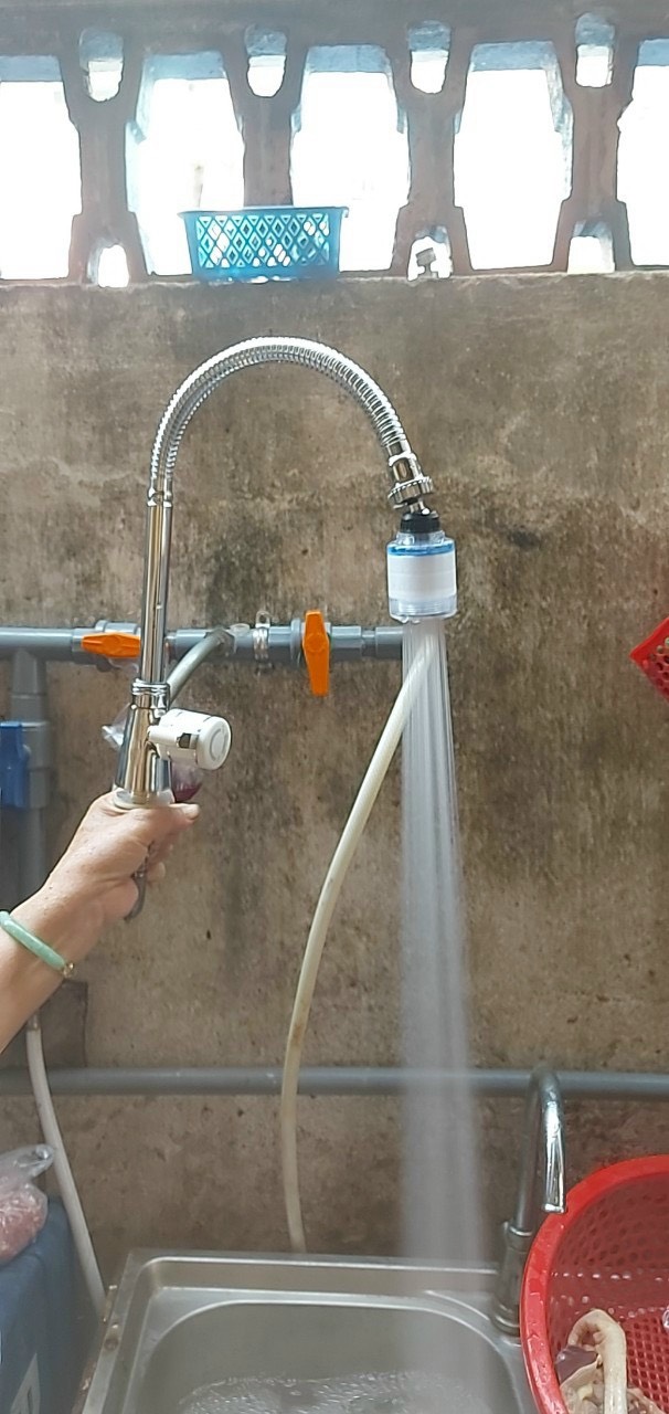 Đầu Vòi Rửa Chén Bát Giúp Tăng Áp Lực Nước, Tiết Kiệm Nước, Có Lõi Lọc Nước Nano Xoay 360 Độ