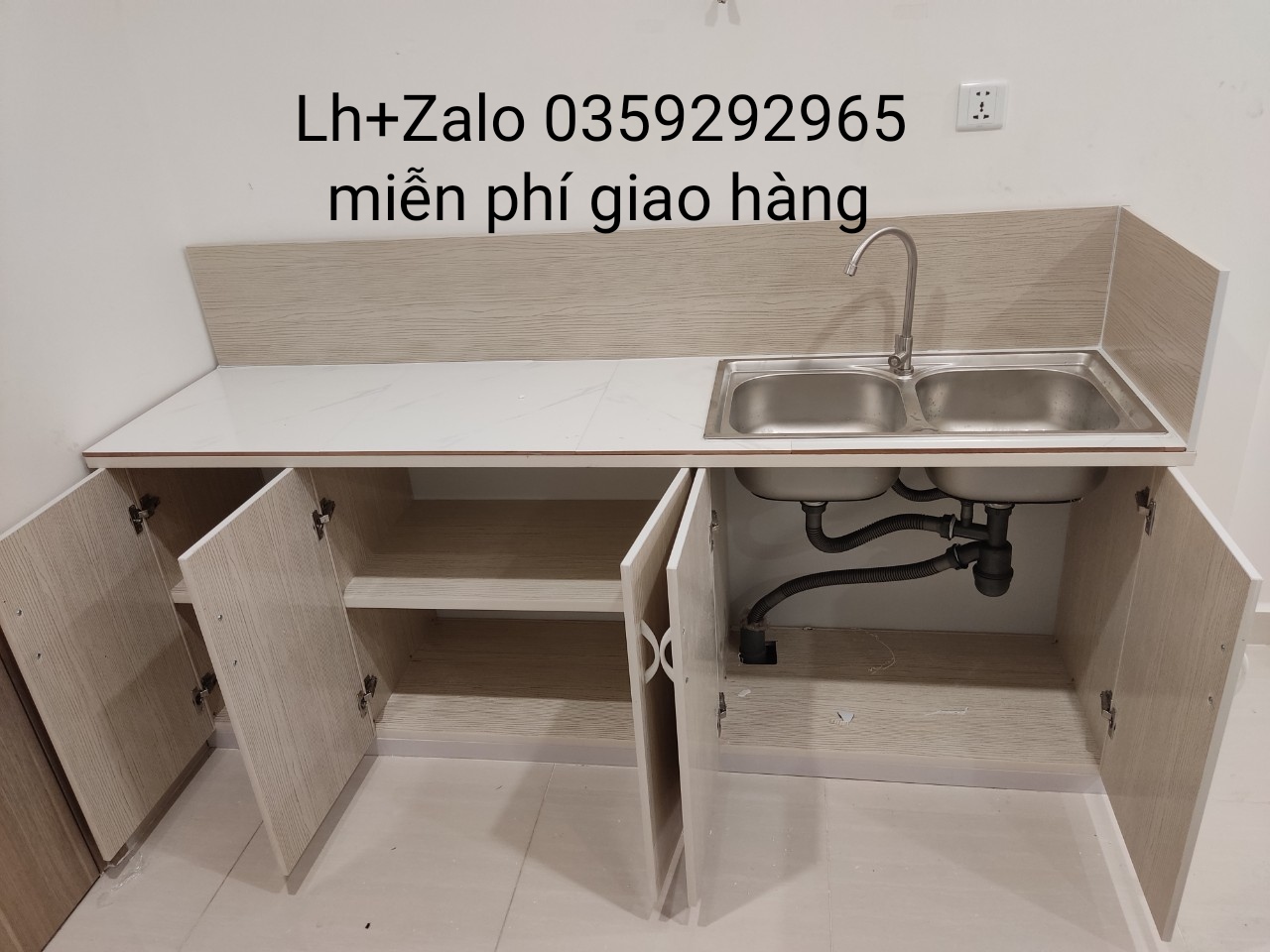 Tủ bếp mini nhựa đài Loan ốp mặt gạch sẵn bồn đôi