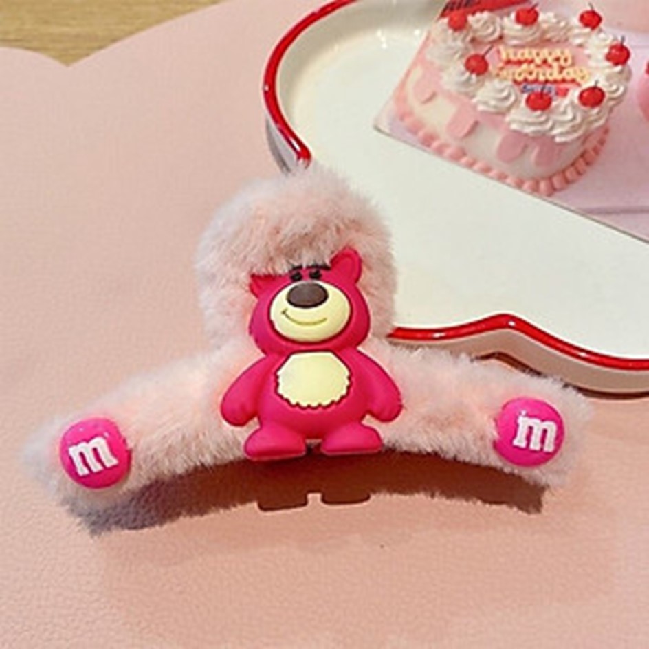 Kẹp tóc gấu dâu Losto lông nhung siêu mịn style Hàn Quốc - Kẹp càng cua loại dài gấu hồng đính charm gấu Losto