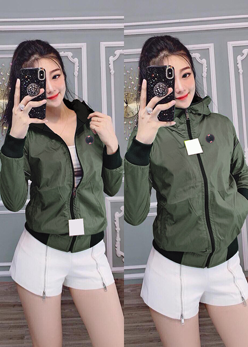 Áo Khoác Dù Nữ Dài Tay Nón Trùm Thêu LoGo Thời Trang