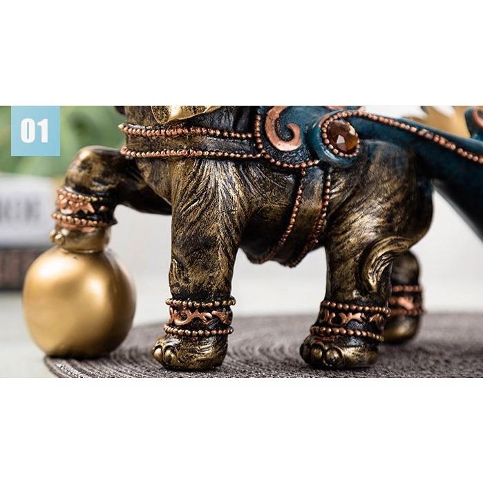 Giá đỡ chai ruou vang hình con voi kéo xe