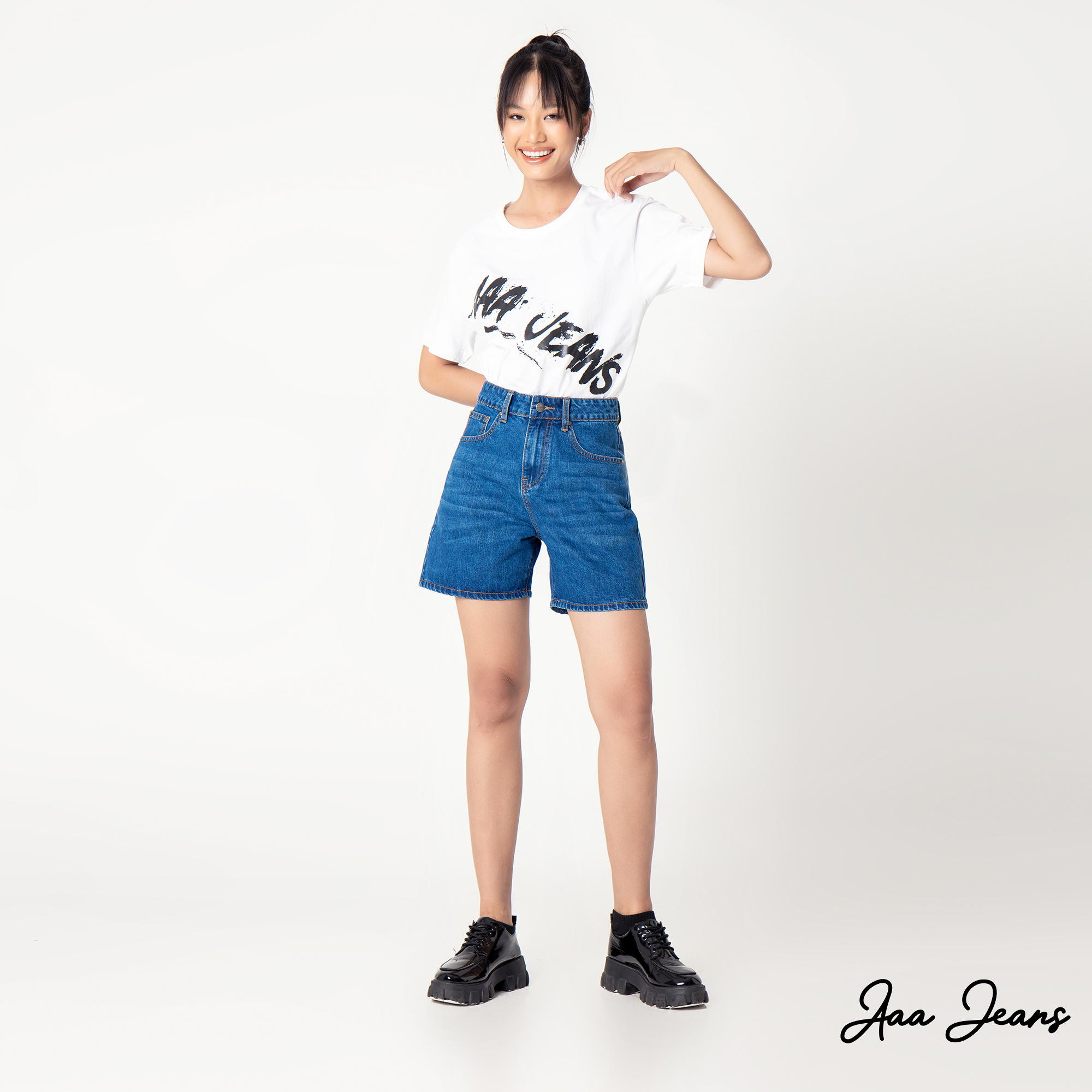 Quần short jean nữ lưng cao regular fit Aaa Jeans Navy Blue