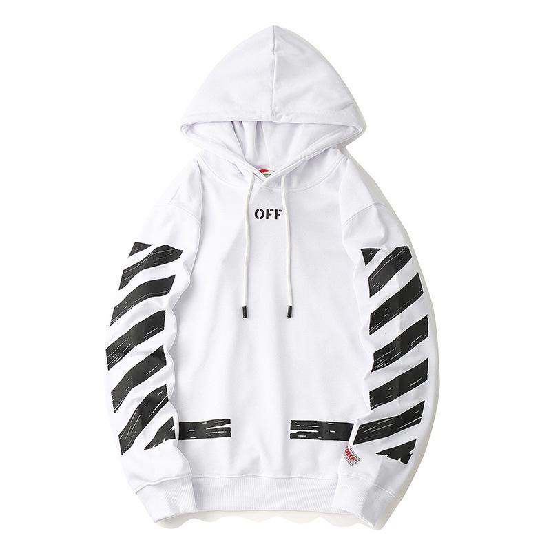 Áo hoodie màu đen trắng họa tiết mũi tên chéo