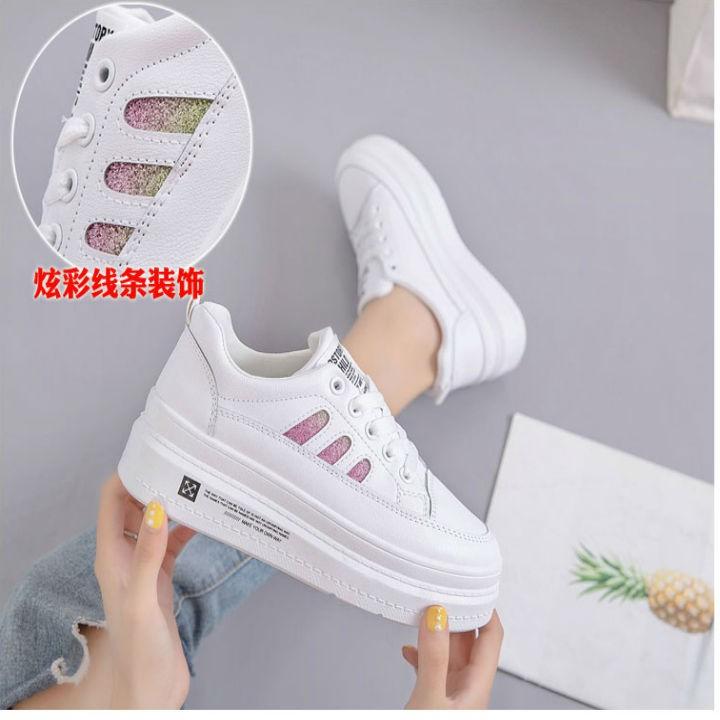 Giày sneaker trắng độn đế phong cách Hàn Quốc siêu xinh