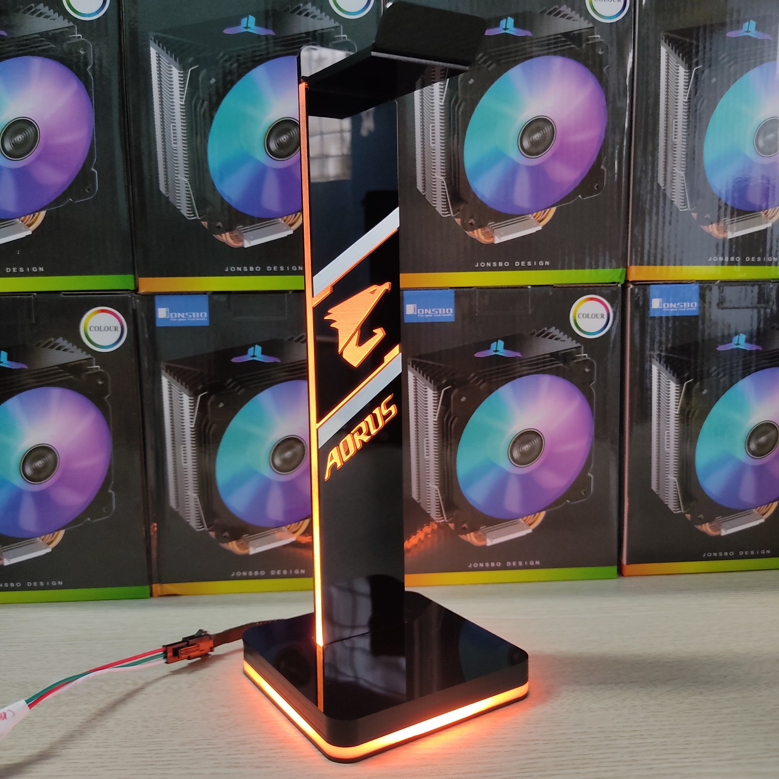 Giá treo tai nghe Gaming Logo Aorus có tích hợp đèn led RGB, tặng kèm điều khiển chỉnh màu từ xa - Hàng nhập khẩu