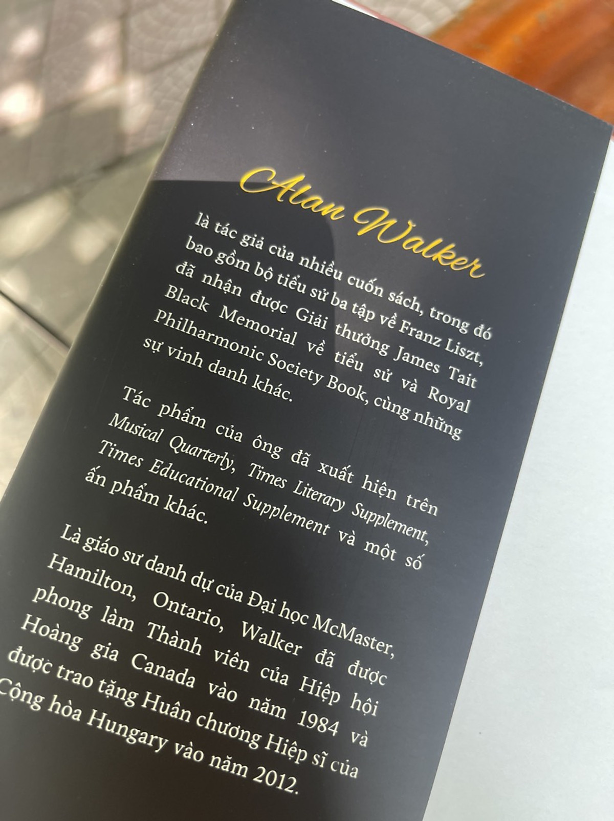 Fryderyk Chopin: Cuộc Đời Và Thời Đại 