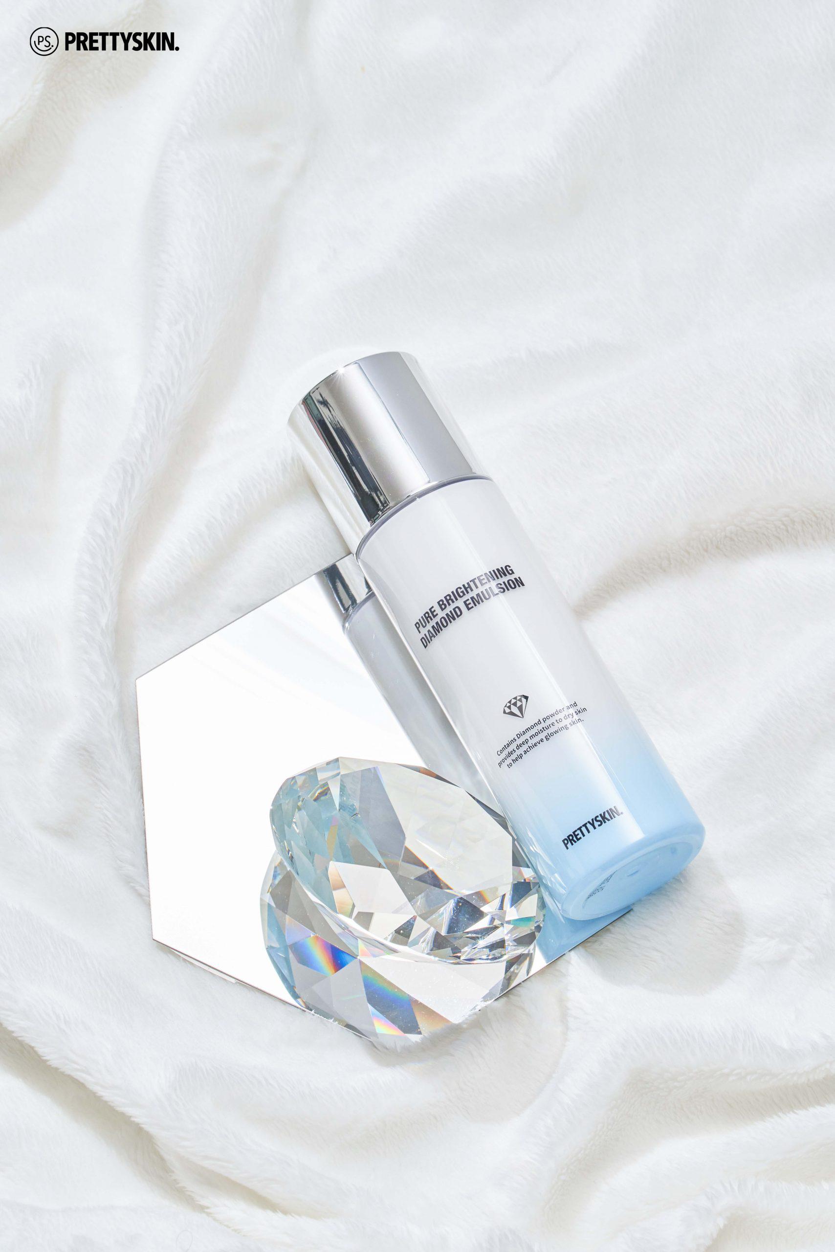 Nước hoa hồng dưỡng trắng kim cương Pure Brightening Diamond Toner Prettyskin 150ml