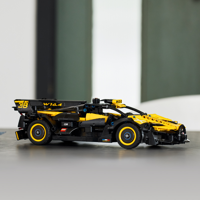 Đồ Chơi Lắp Ráp LEGO Technic Siêu Xe Bugatti Bolide 42151