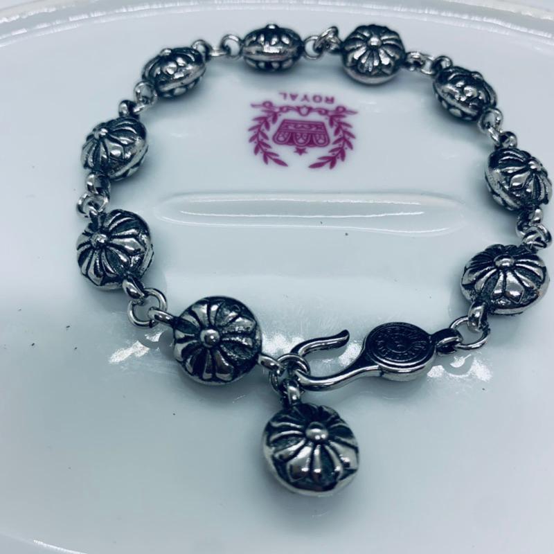 Vòng tay unisex Chrome Heart Ball bạc fullbox.