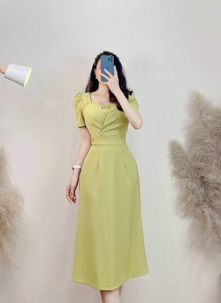 ĐẦM XÒE XẾP LI NGỰC TAY NGẮN 12794