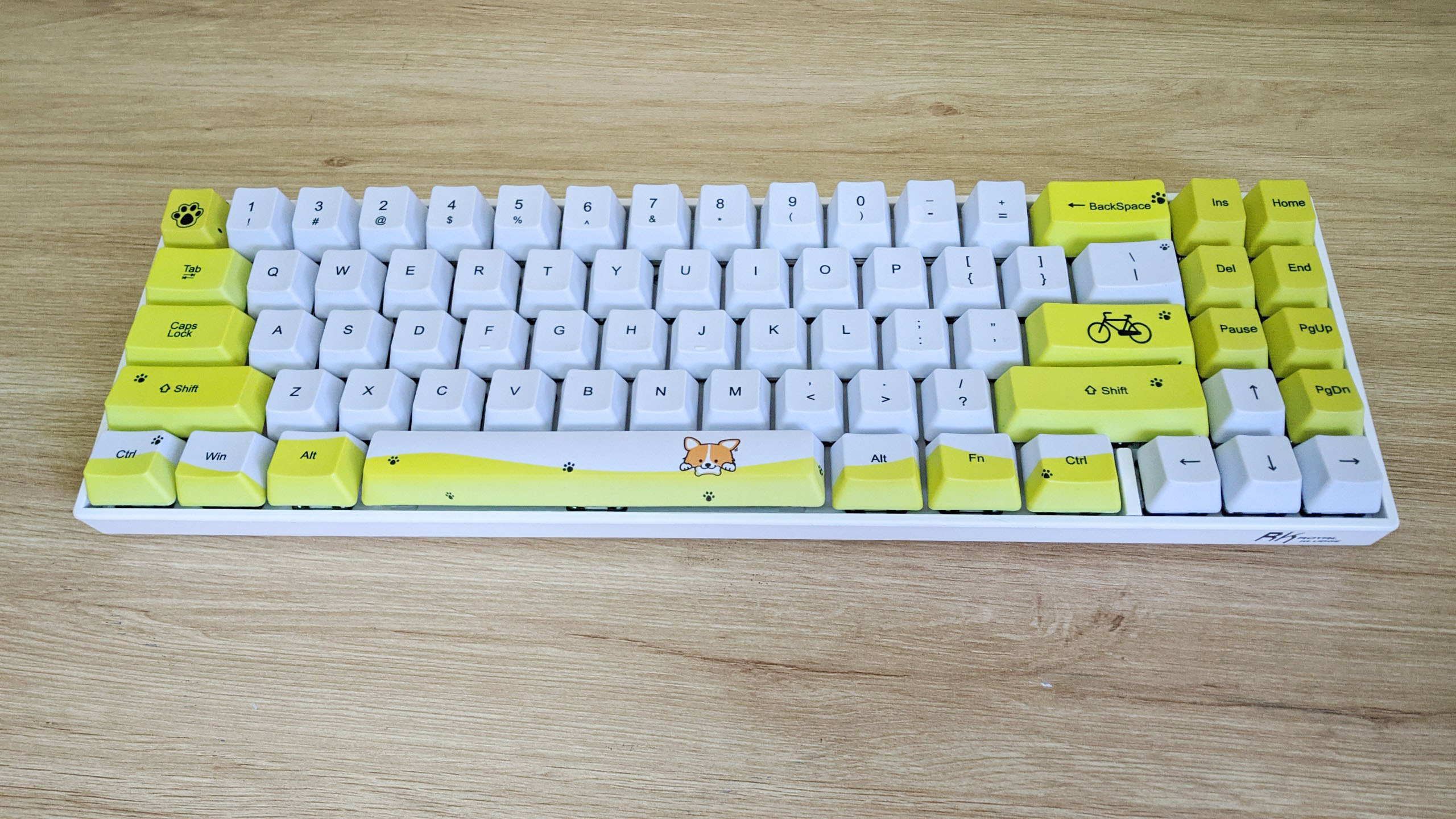 Bàn Phím Cơ Không Dây RK71 Phiên Bản Giới Hạn Nhiều Hoạ Tiết. Keycap PBT, công nghệ in Dye Sub. - Chính hãng Royal Kludge. Đủ màu sắc và Switch.