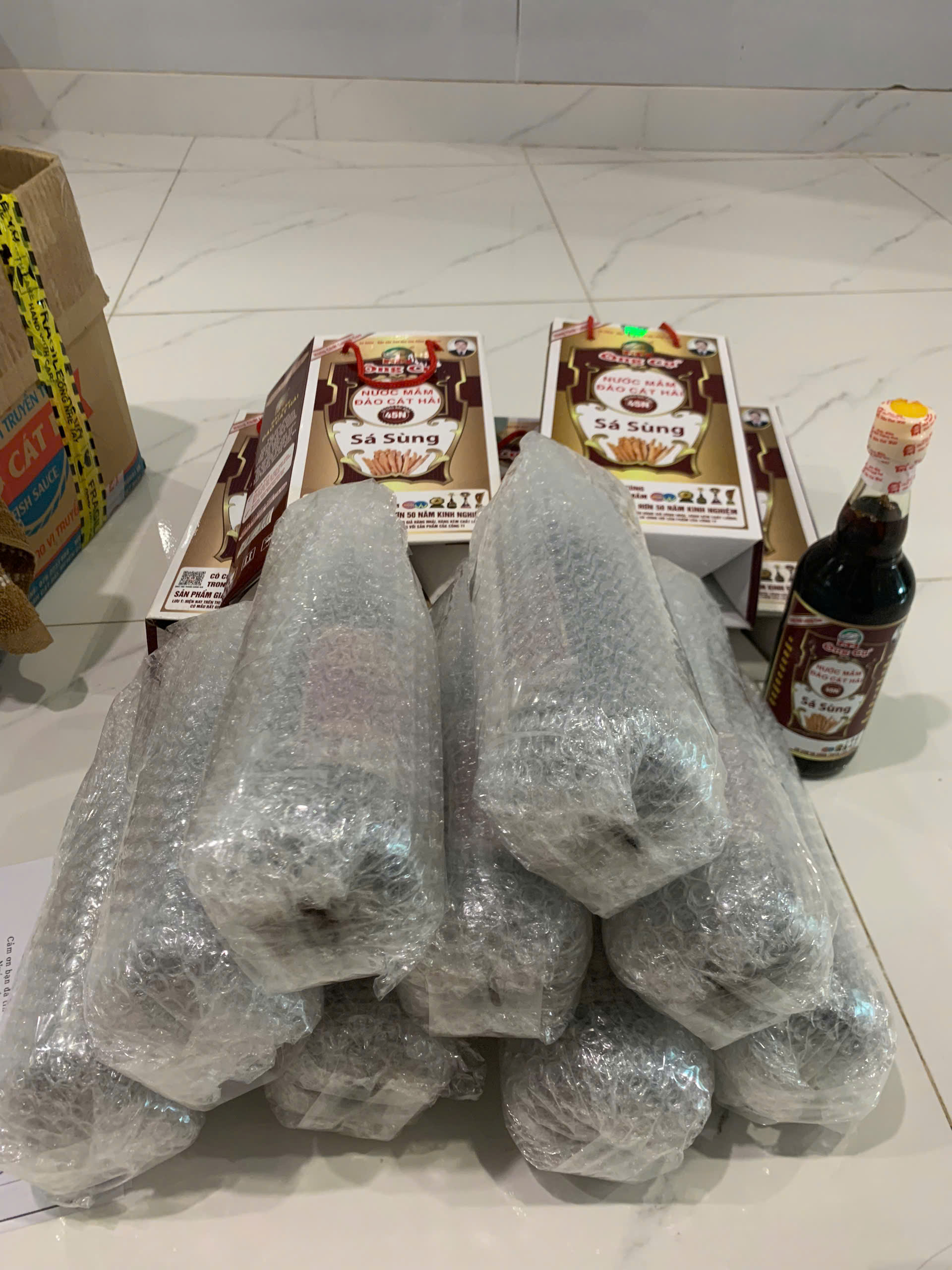 Nước mắm sá sùng thượng hạng 45N - Độ đạm cao, dung tích 500ml/1 chai, hộp 2 chai