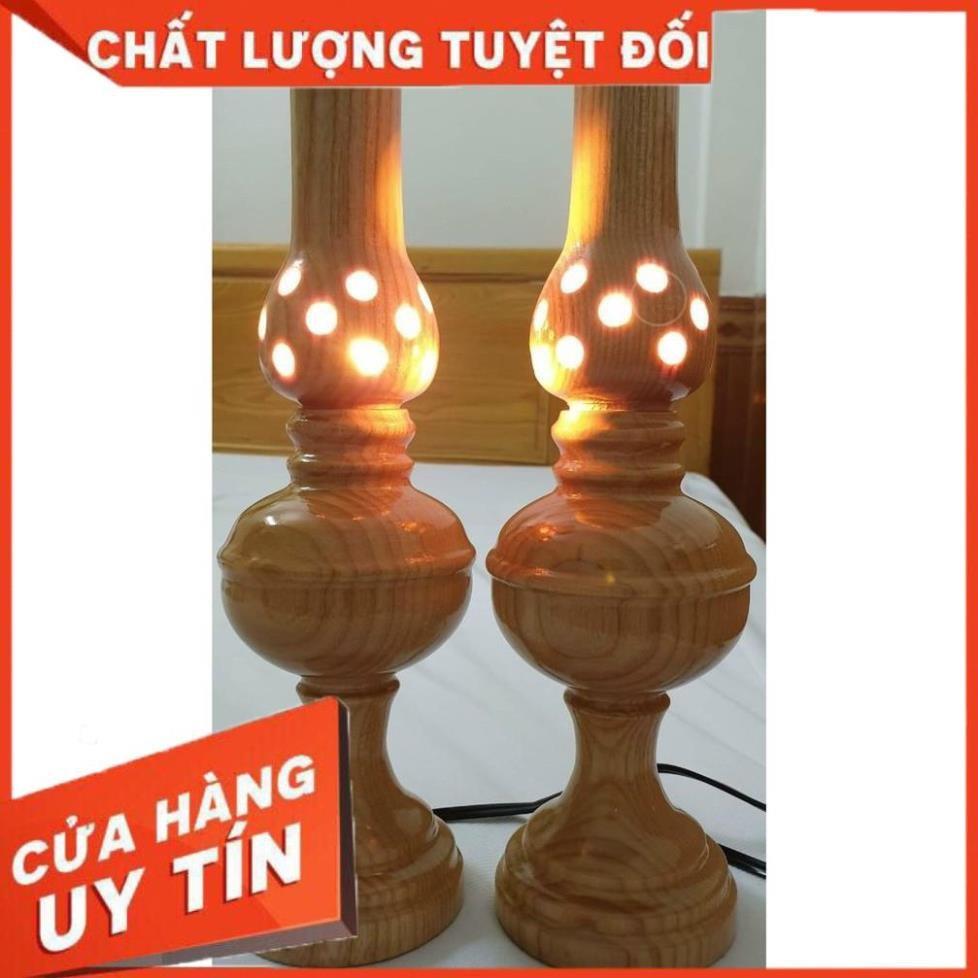 ĐÈN THỜ GỖ TỰ NHIÊN CAO CẤP (MỘT ĐÔI) ĐỂ BÀN