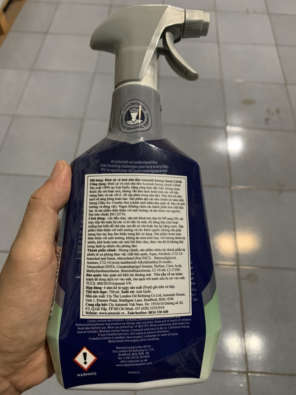 Bình xịt vệ sinh nhà tắm Astonish hương chanh C6940