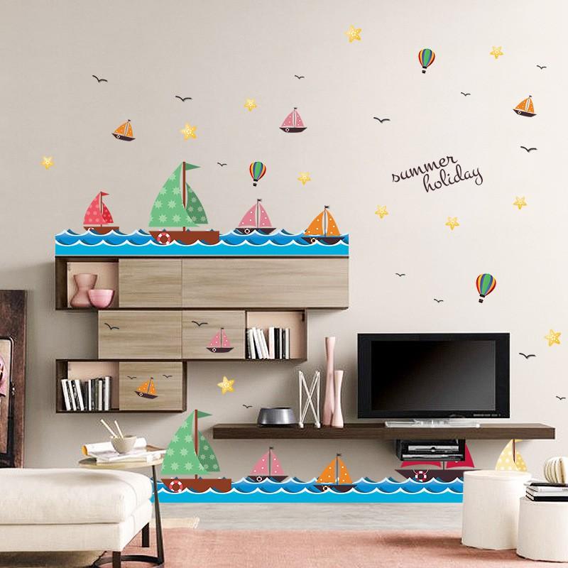 Decal dán tường những cánh buồm trên biển cho bé