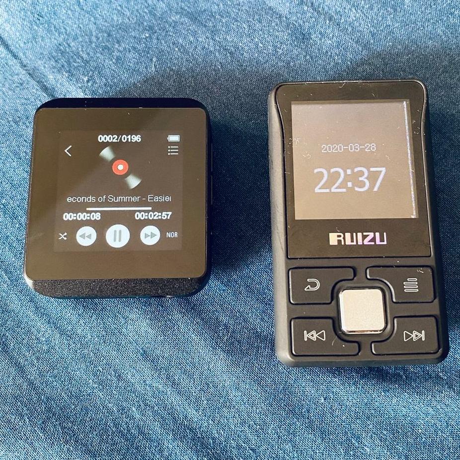 Máy nghe nhạc MP3 MP4 bluetooth RUIZU X55 - Hàng chính hãng