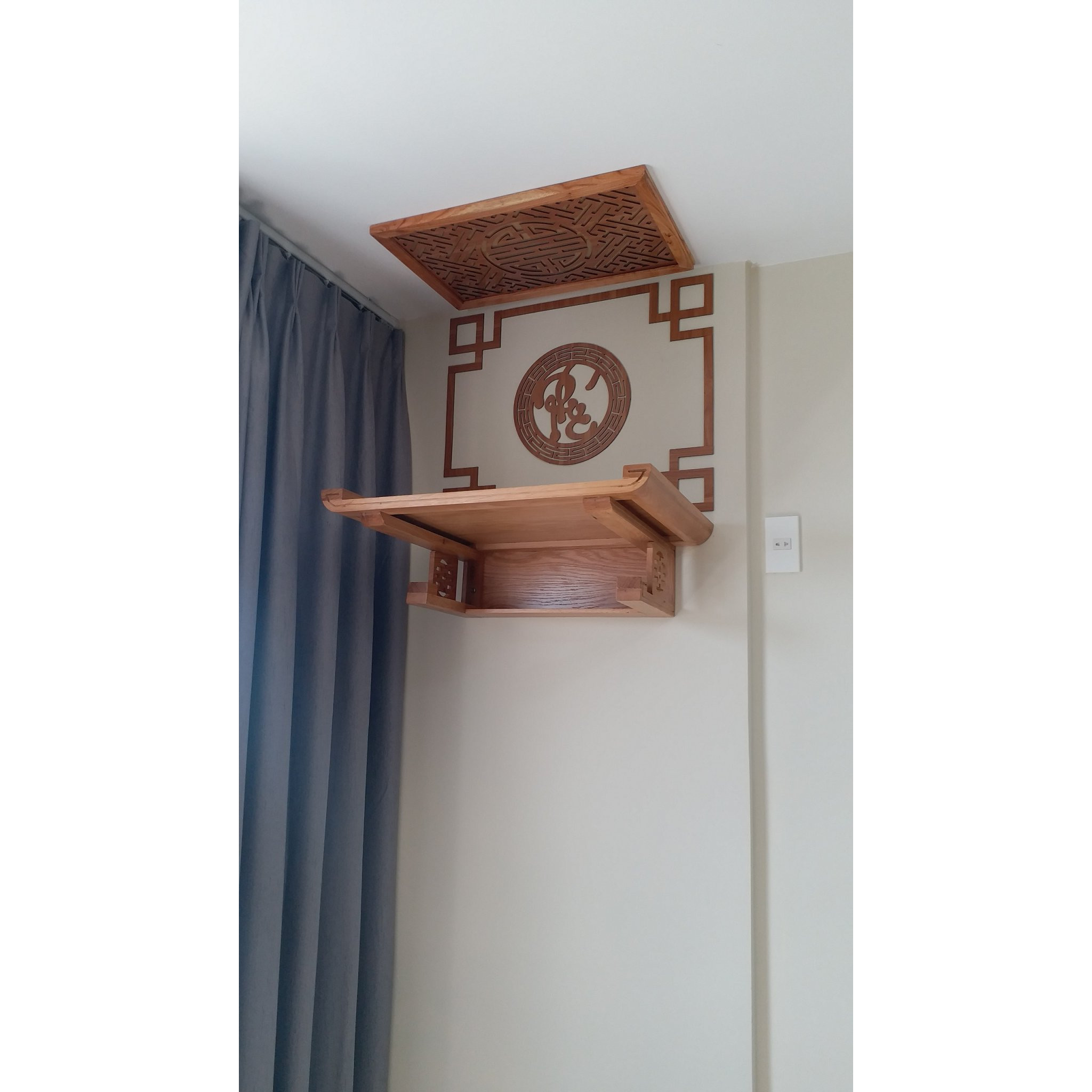 Ốp Tròn Bàn Thờ Chữ Phúc
