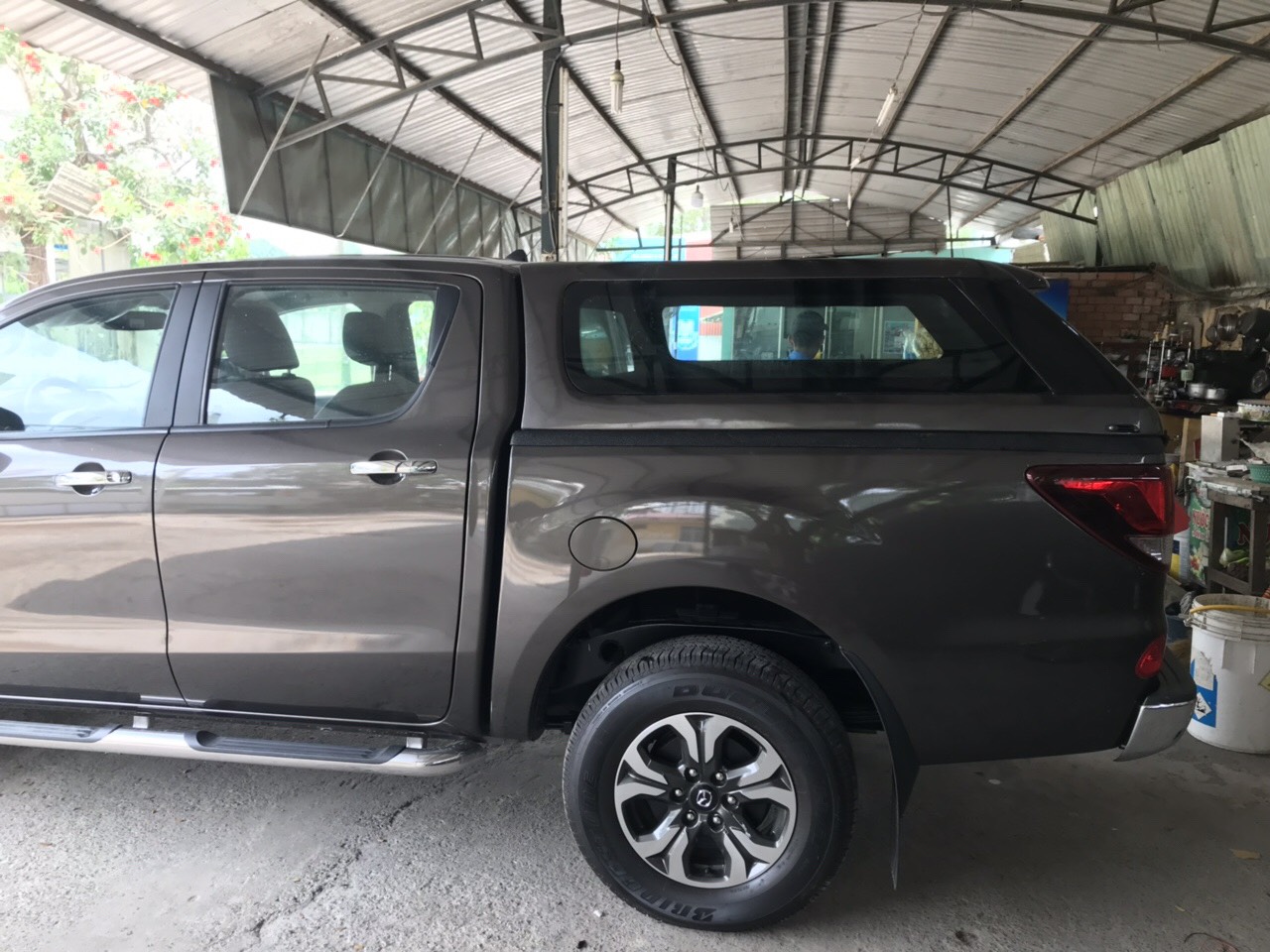 NẮP THÙNG CAO MAZDA BT50 CAO CẤP-ĐƯỢC SẢN XUẤT BỞI CTY CP PLASTIC THÁI LAN-NHẬN LẮP ĐẶT TẠI TP.HCM, TP.HÀ NỘI, VÀ CÁC TỈNH LÂN CẬN TP.HCM.