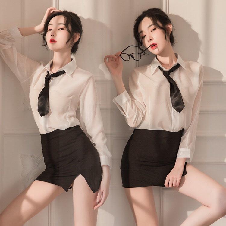 Cosplay thư kí sexy set sơ mi kèm chân váy xẻ quyến rũ