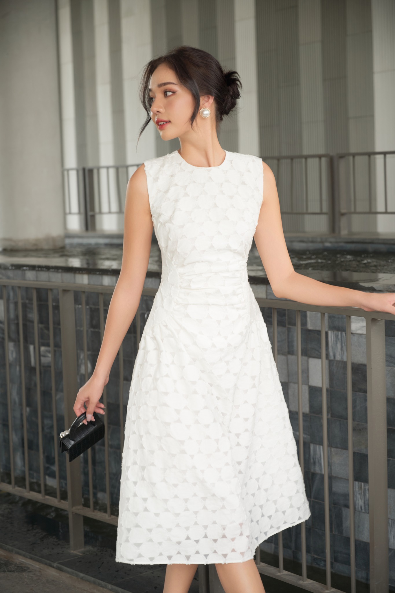 OLV - Đầm Xenia Pleated Midi Dress