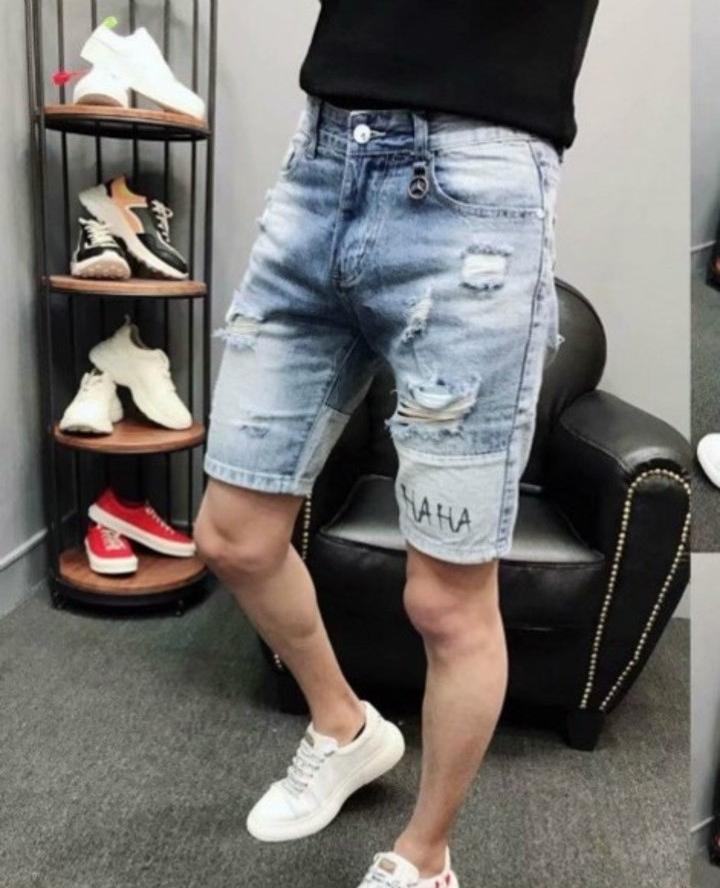 Quần lửng jeans rách chữ haha Mã: NL0516