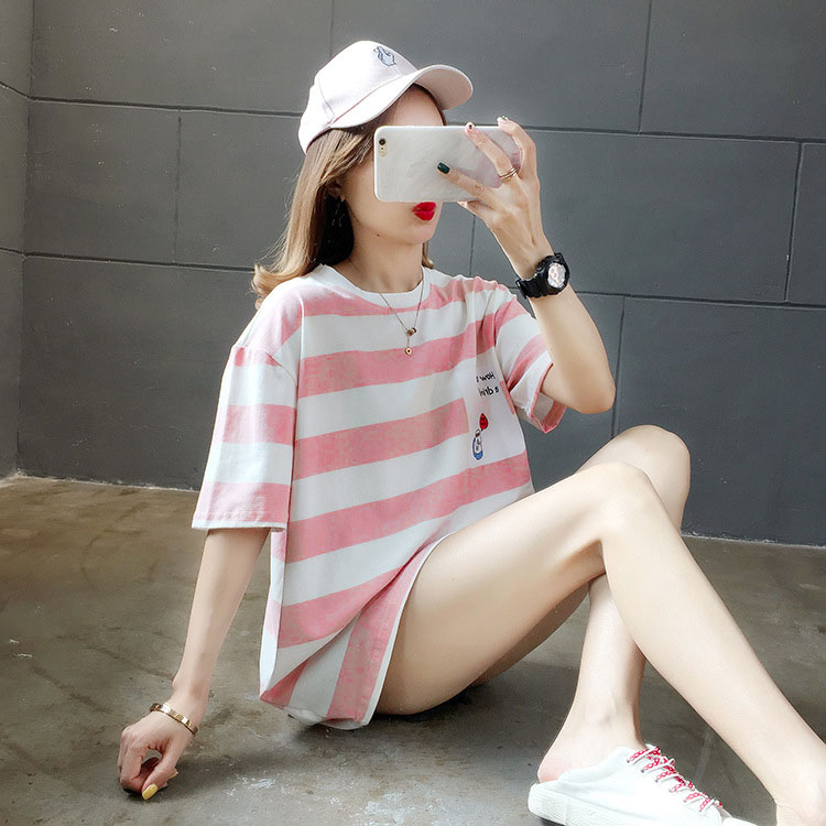 Áo Thun Form Rộng Kẻ Sọc Ngang Unisex - A82