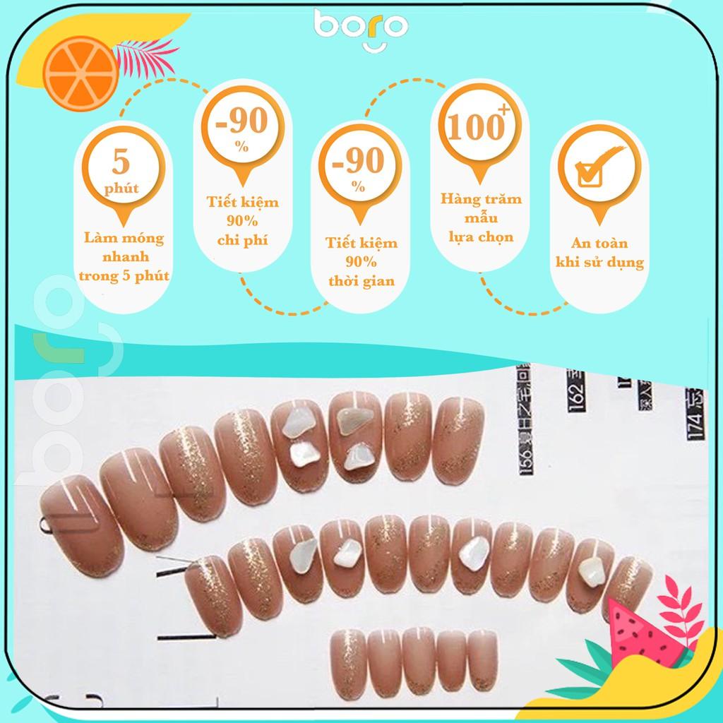 Nail Box Đính Đá Kèm Keo Dán Hộp 24 Móng Mã Z006