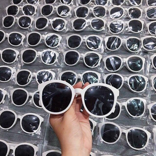 Kính Mát Tròn Phom Lớn Thời Trang Giá Rẻ